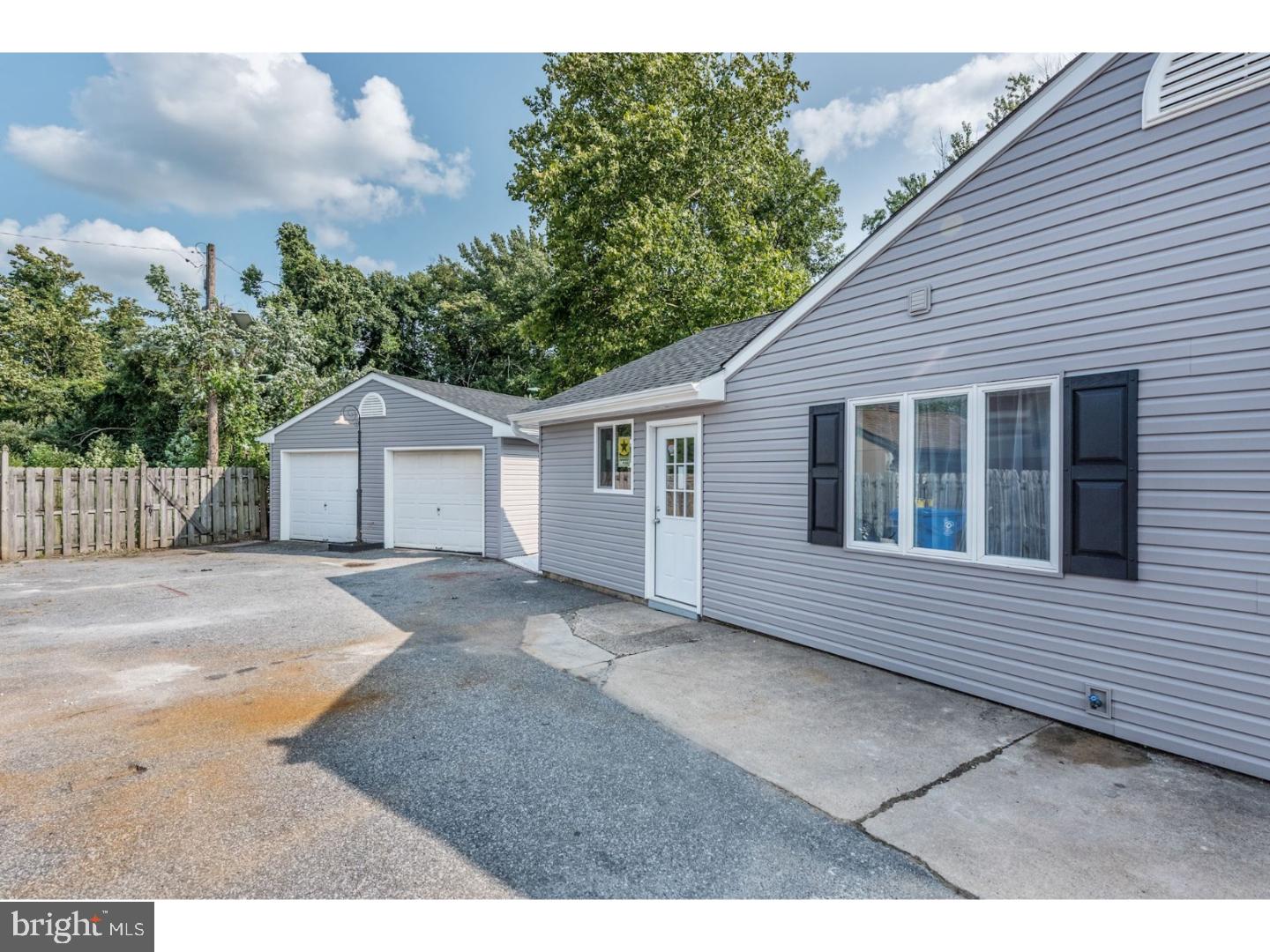 502 Woolman Road Burlington, NJ 08016 - Photo 20 of 24 Driveway