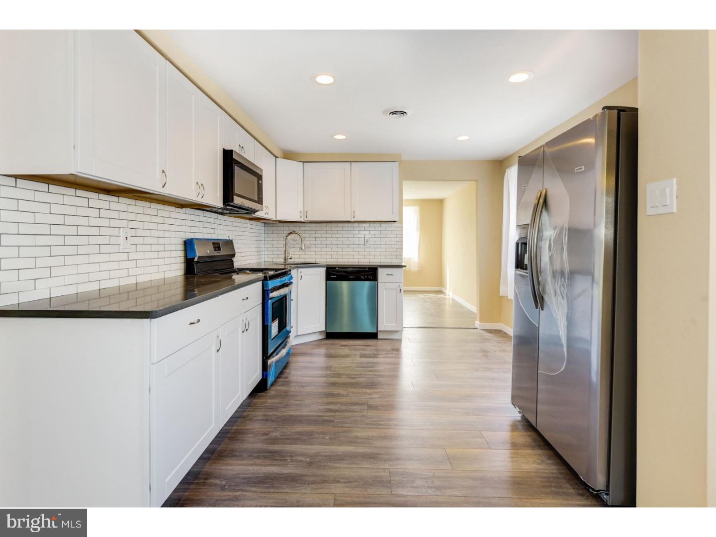 502 Woolman Road Burlington, NJ 08016 - Photo 6 of 24 Kitchen