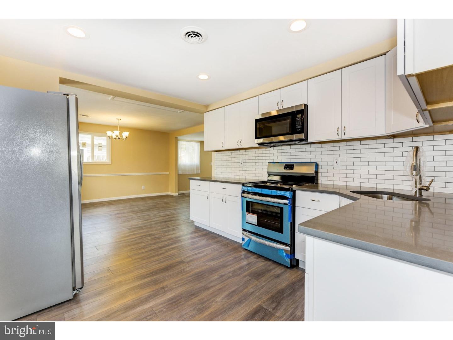 502 Woolman Road Burlington, NJ 08016 - Photo 7 of 24 Kitchen