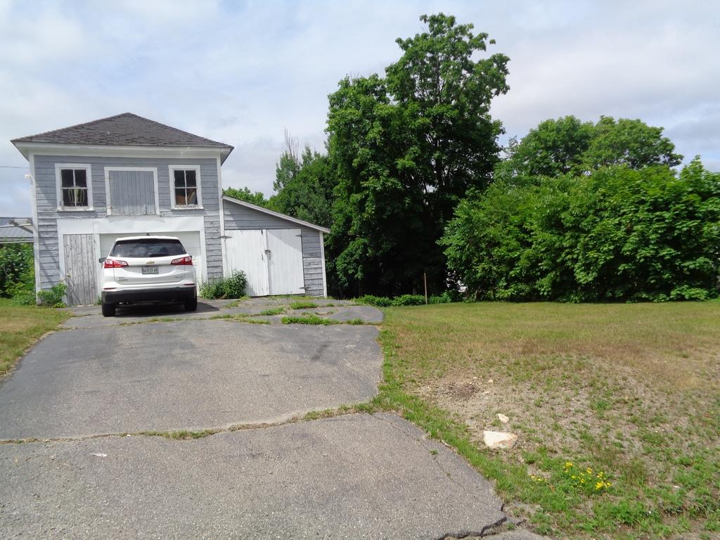 47 Poplar Street Millinocket, ME 04462 - Photo 29 of 32 DSC03366 (Copy)