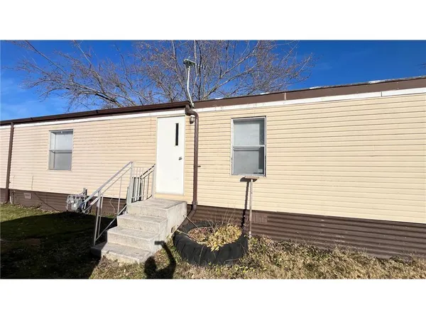 $74,800 | 7800 Maple Hill Road, Unit B11, Corcoran, MN 55340