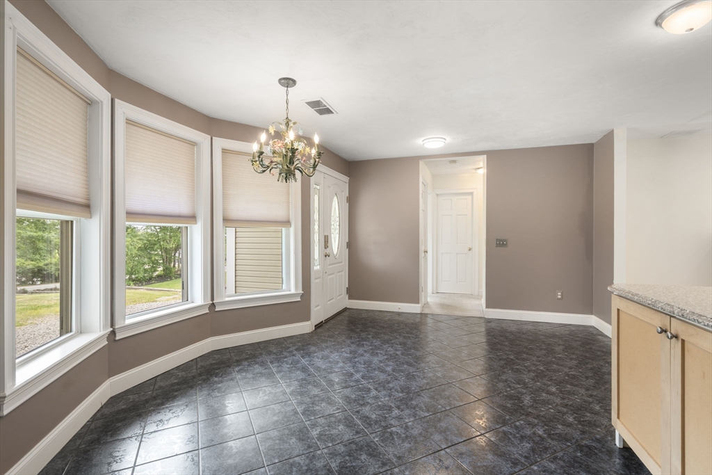 893 Cronin Road Warren, MA 01585 - Photo 13 of 38