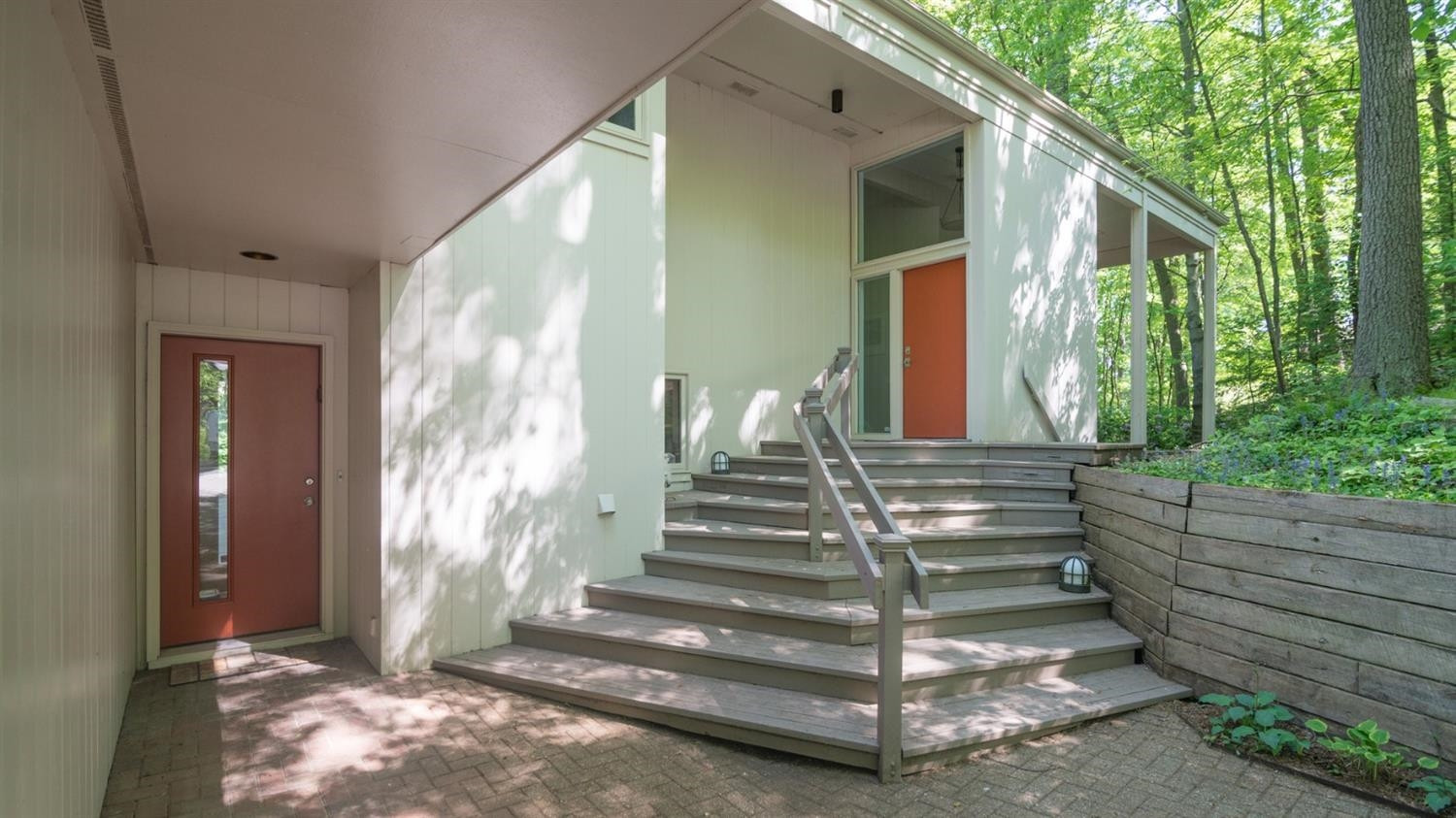 1531 Edinborough Road Ann Arbor, MI 48104 - Photo 2 of 43 Photo 2