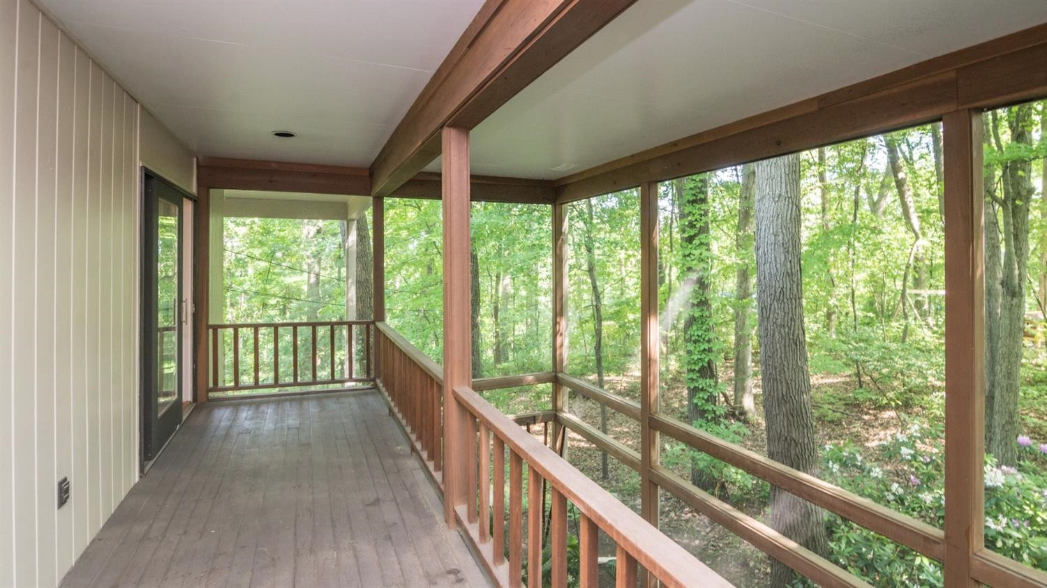 1531 Edinborough Road Ann Arbor, MI 48104 - Photo 31 of 43 Photo 31