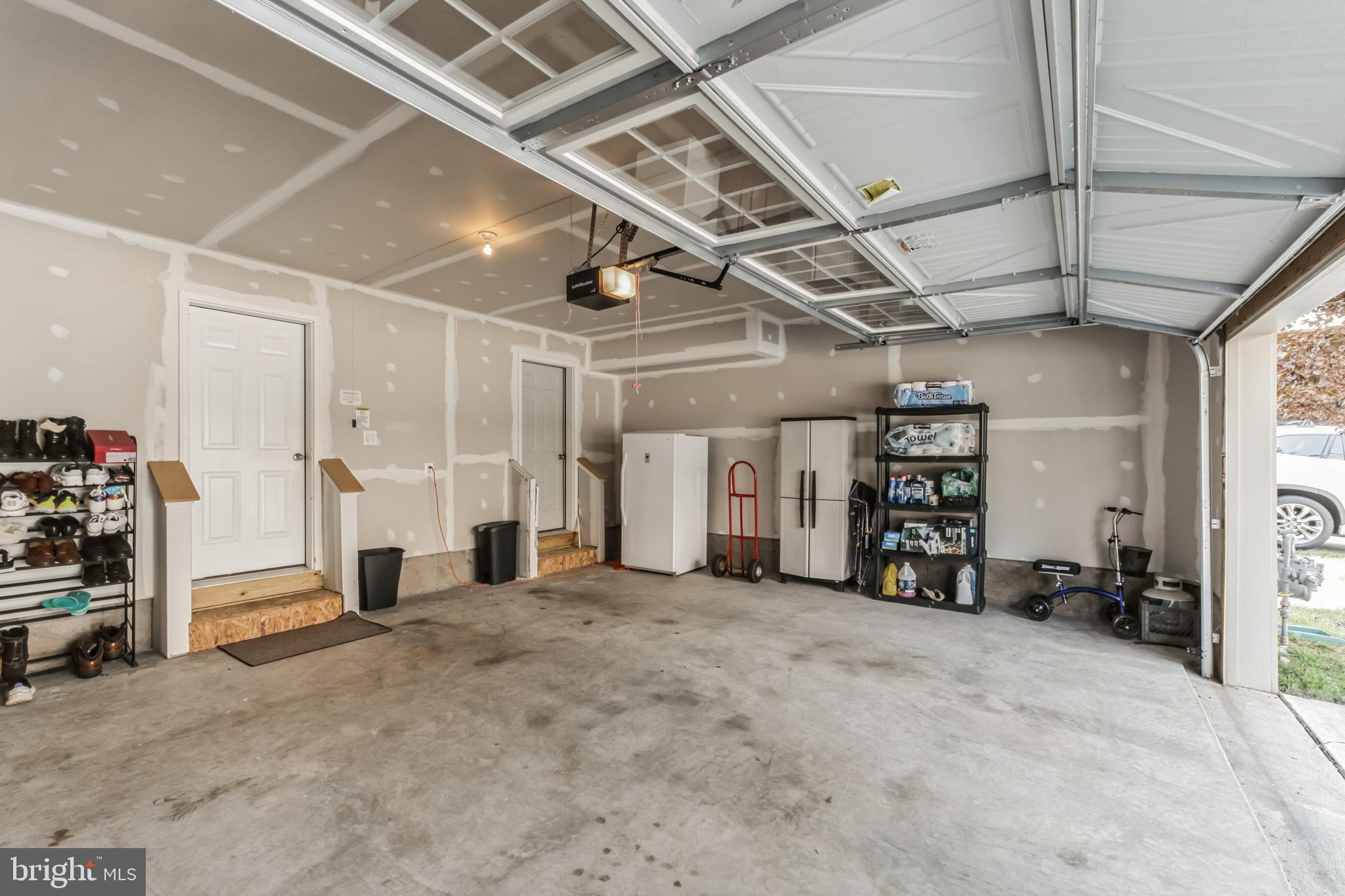 16026 Madison Ridge Place Gainesville, VA 20155 - Photo 28 of 29 Gallery Image 28