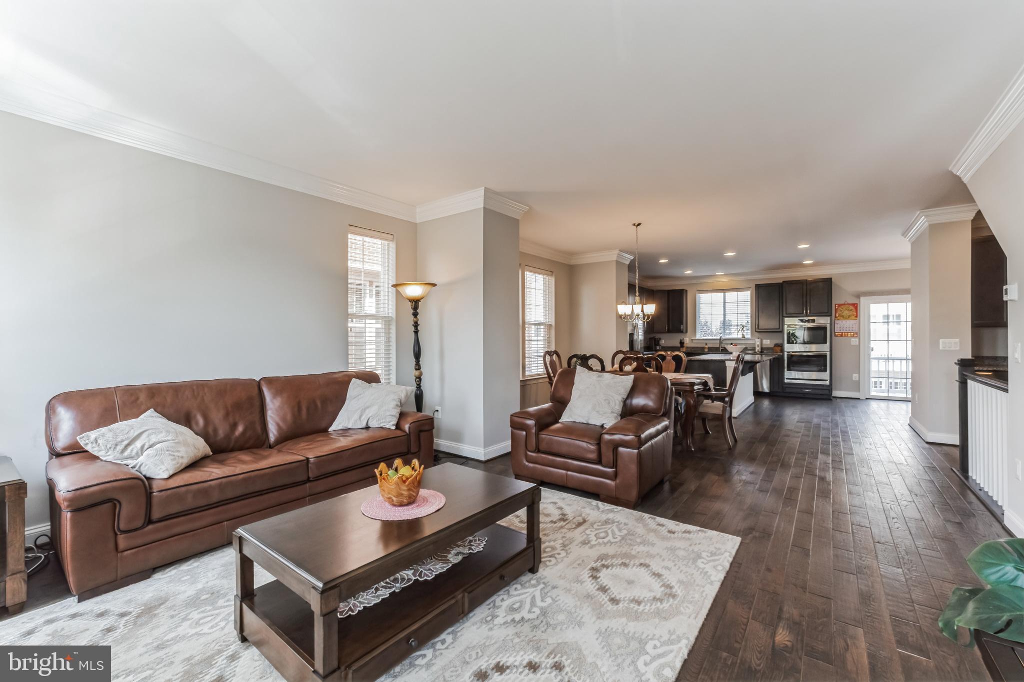 16026 Madison Ridge Place Gainesville, VA 20155 - Photo 7 of 29 Gallery Image 7