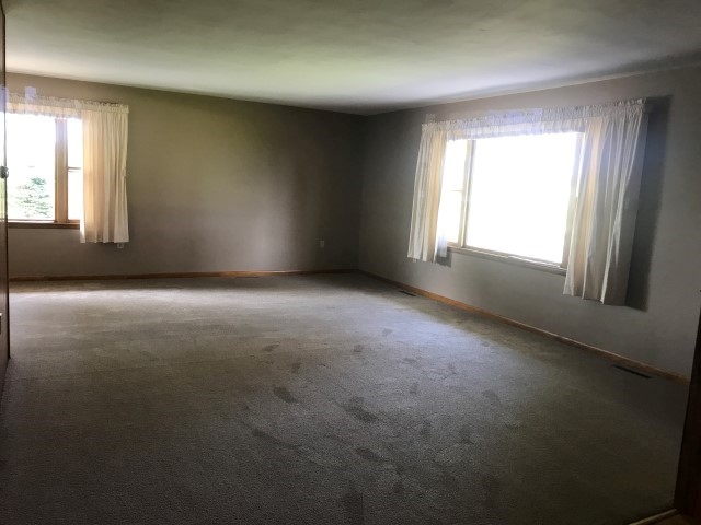 6037 Harrison Road Rockford, IL 61101 - Photo 3 of 24 Gallery Image 3
