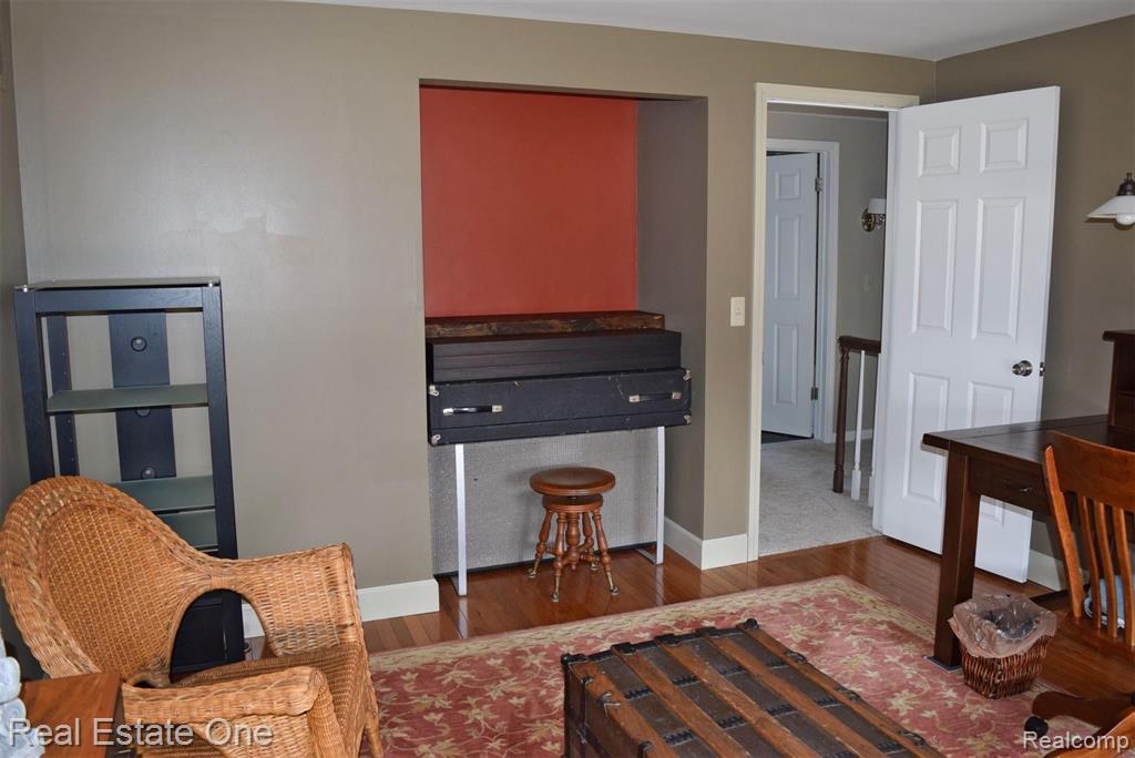 2706 Powderhorn Ridge Road Rochester Hills, MI 48309 - Photo 25 of 48