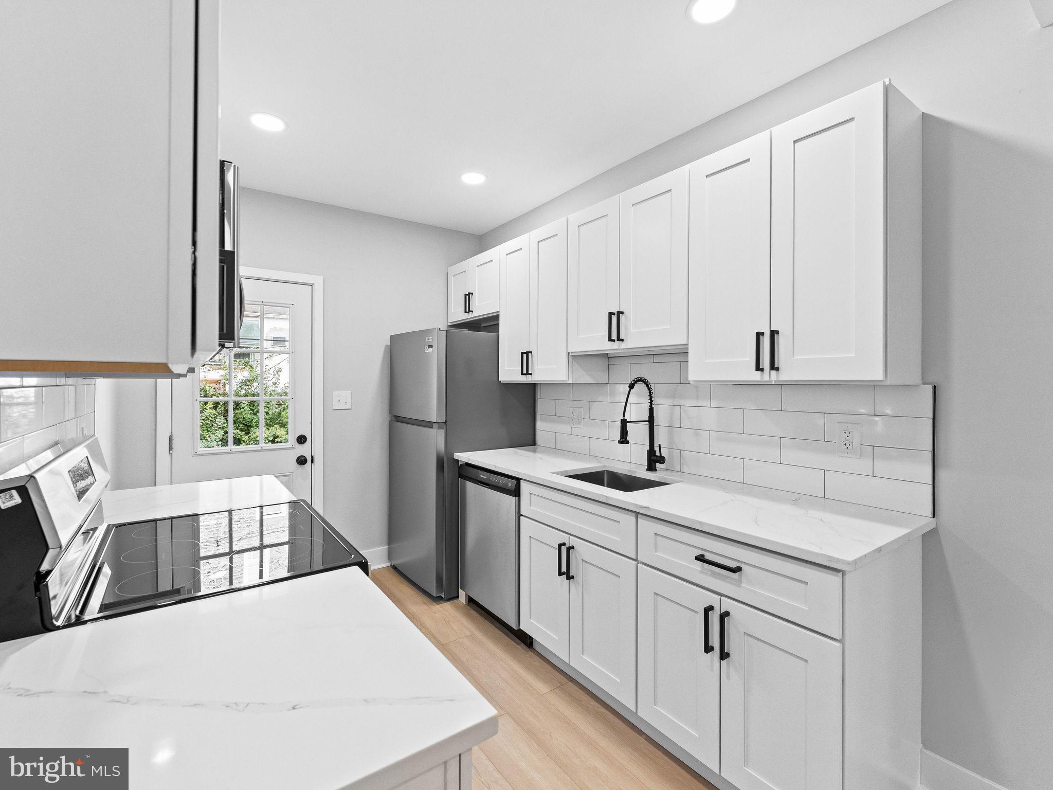 905 Marlyn Road Philadelphia, PA 19151 - Photo 1 of 31 Gallery Image 1
