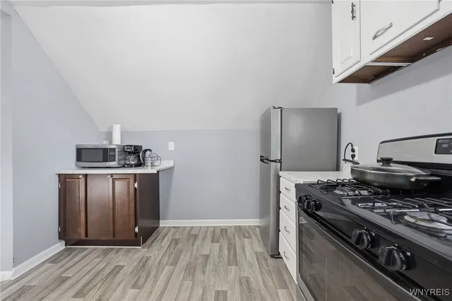 $1,095 | 214 58th Street, Niagara Falls, NY 14304