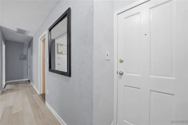 $1,095 | 214 58th Street, Niagara Falls, NY 14304