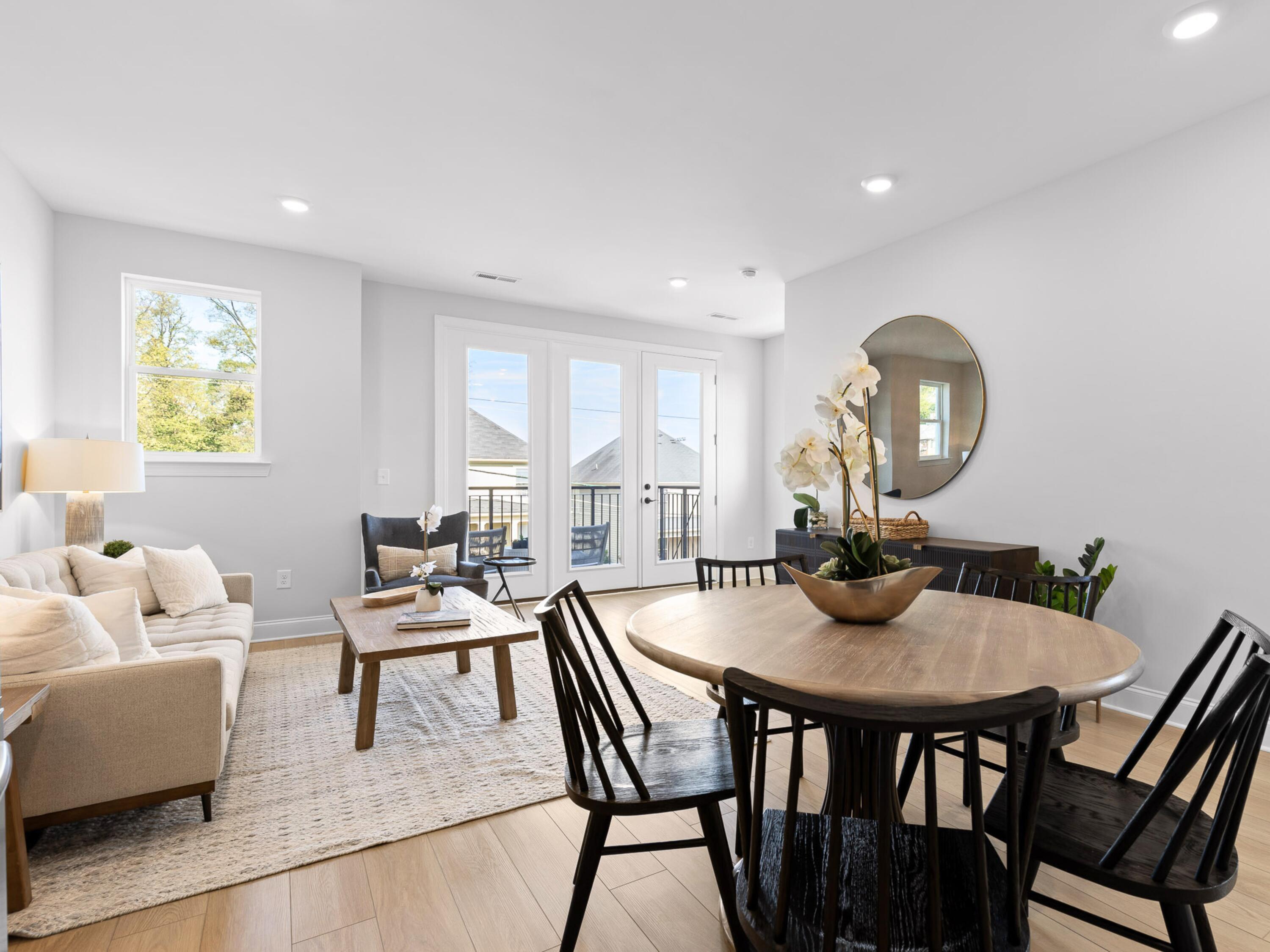 798 Bespoke Way, Unit 52 Chattanooga, TN 37403 - Photo 2 of 23 2