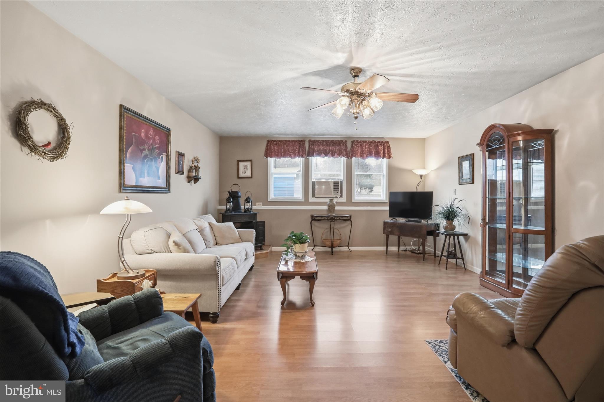 175 Clark Road Wardensville, WV 26851 - Photo 5 of 59