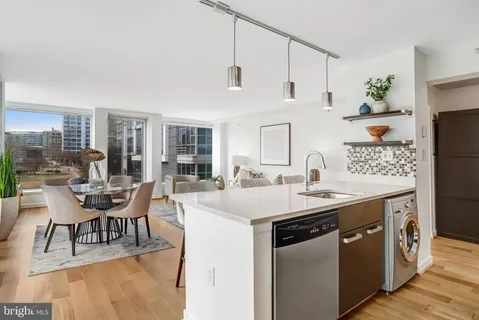 $349,900 | 1101 3rd Street Southwest, Unit 206, Washington, DC 20024