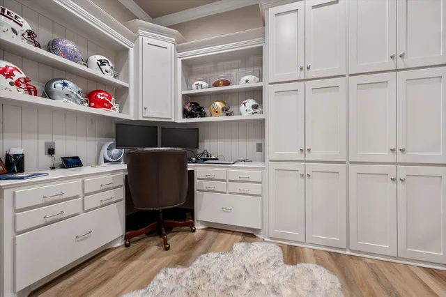 $950,000 | 9001 Juneau Avenue, Lubbock, TX 79424