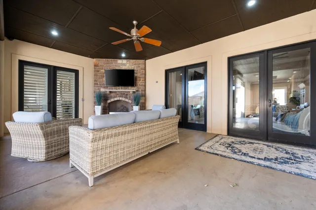 $950,000 | 9001 Juneau Avenue, Lubbock, TX 79424