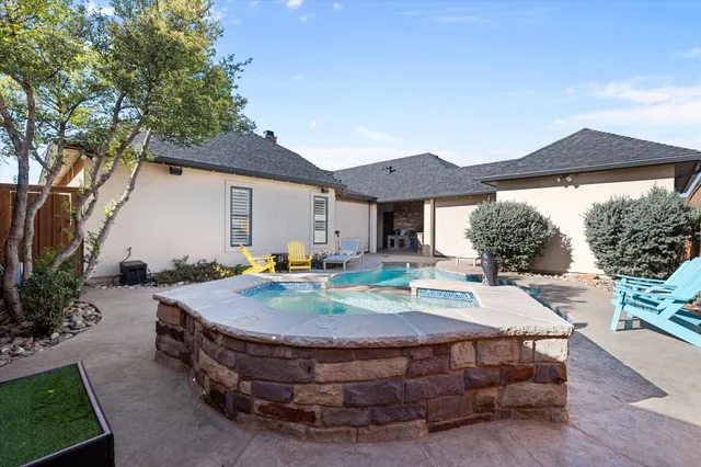 $950,000 | 9001 Juneau Avenue, Lubbock, TX 79424