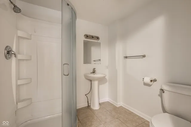 $2,500 | 4658 Hinesley Avenue, Indianapolis, IN 46208