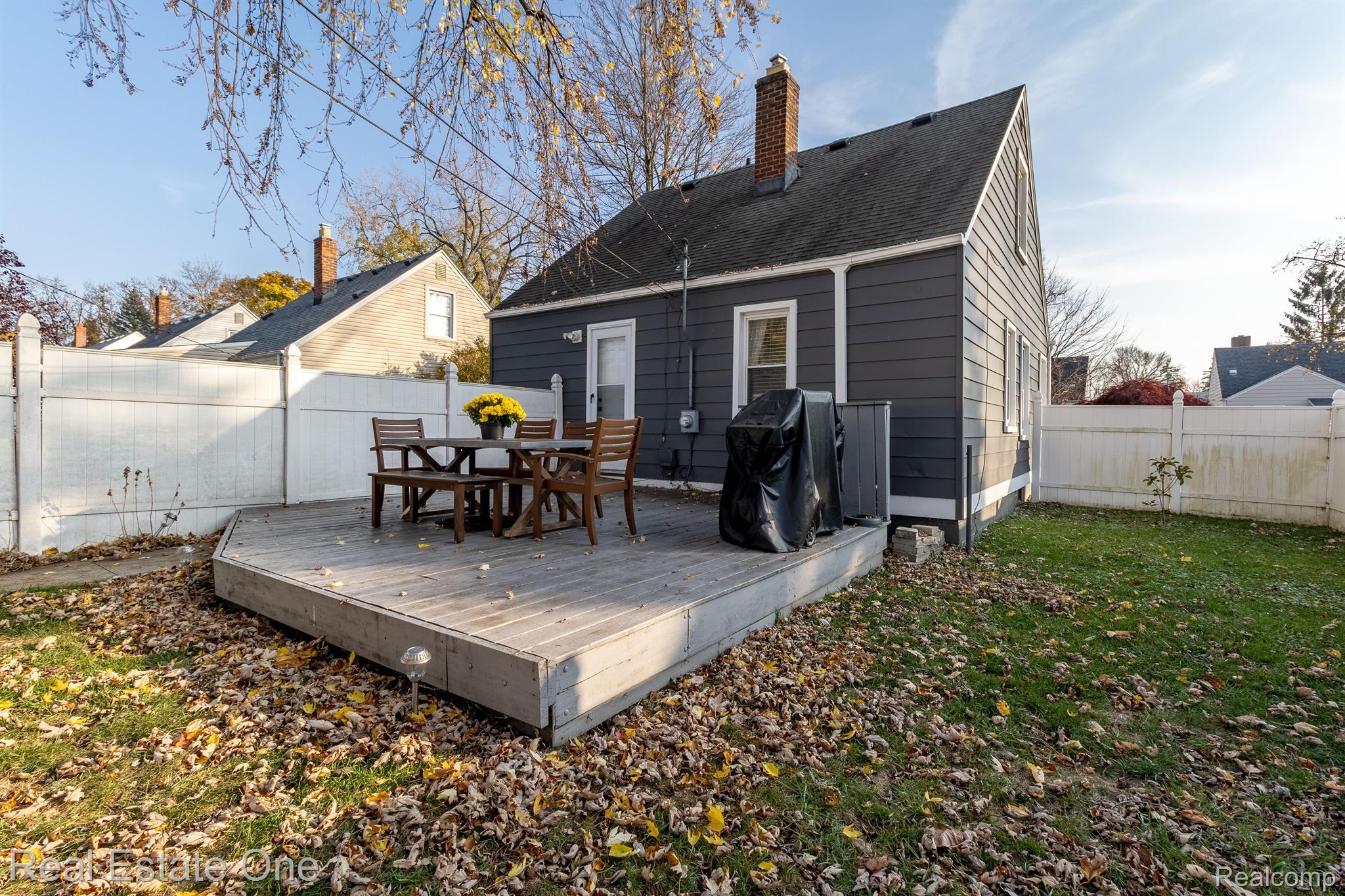 487 Roth Boulevard Clawson, MI 48017 - Photo 6 of 42 Rear elevation with back entry door from deck