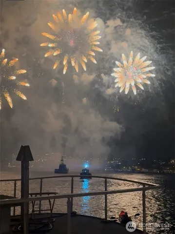 $200,000 | 2040 Westlake Avenue North, Unit 14, Seattle, WA 98109