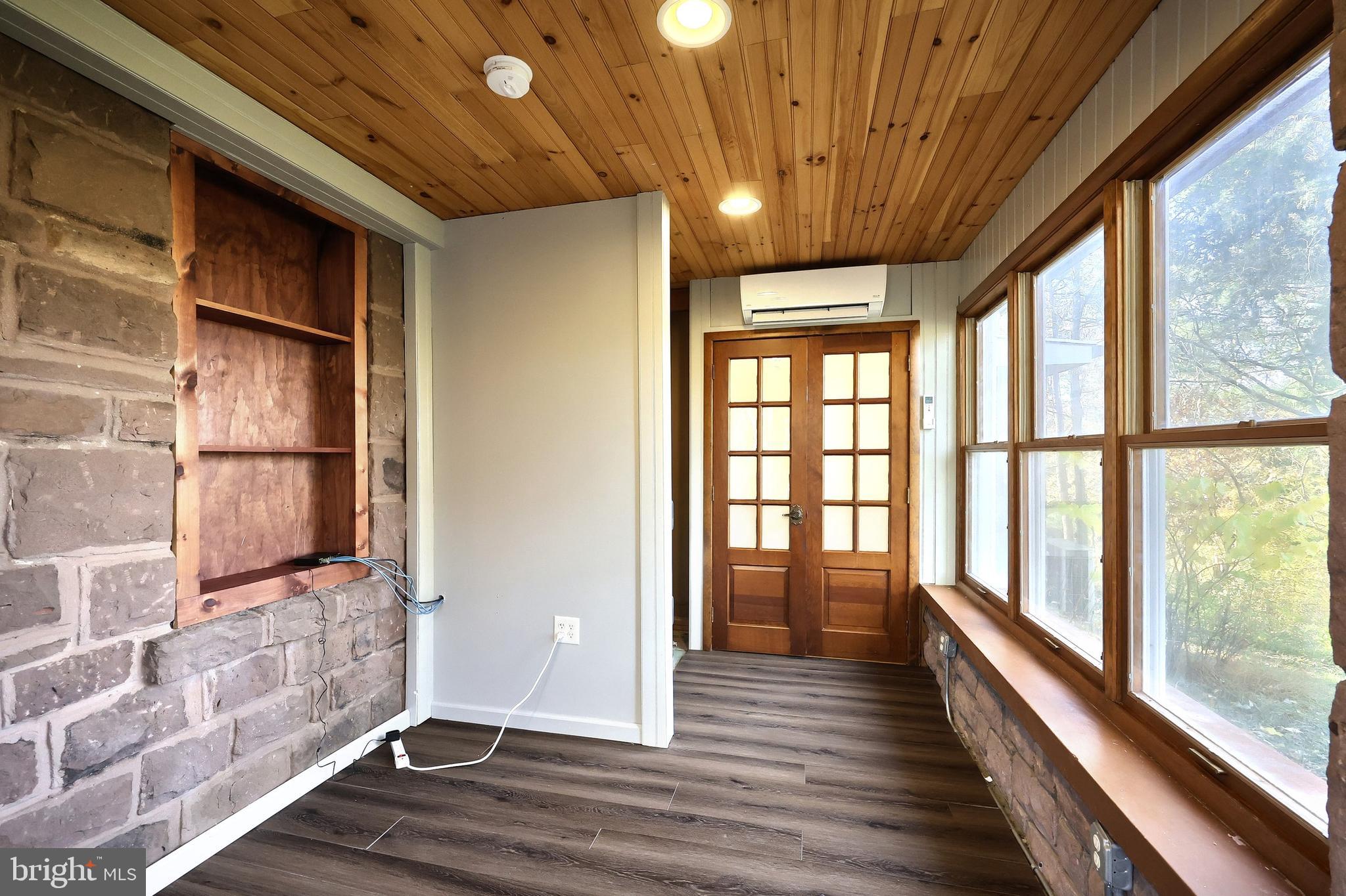 6691 Harmony Grove Road Dover, PA 17315 - Photo 25 of 66 Office/Den - off Primary Bedroom