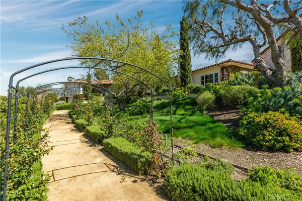 $9,900,000 | 1412 Lower Paseo La Cresta, Palos Verdes Estates, CA 90274