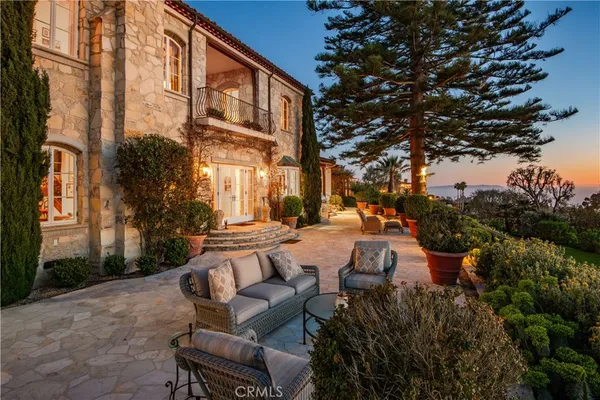 $9,900,000 | 1412 Lower Paseo La Cresta, Palos Verdes Estates, CA 90274