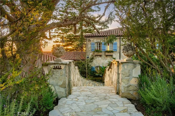 $9,900,000 | 1412 Lower Paseo La Cresta, Palos Verdes Estates, CA 90274