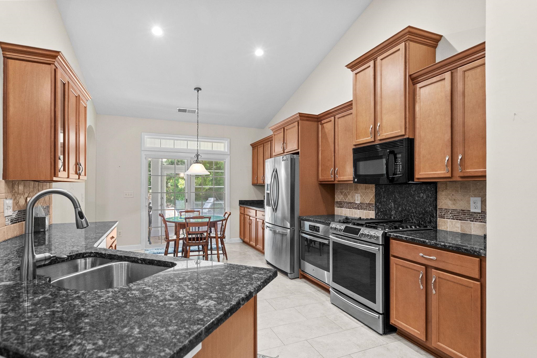 181 Ridge Point Drive Conway, SC 29526 - Photo 13 of 44
