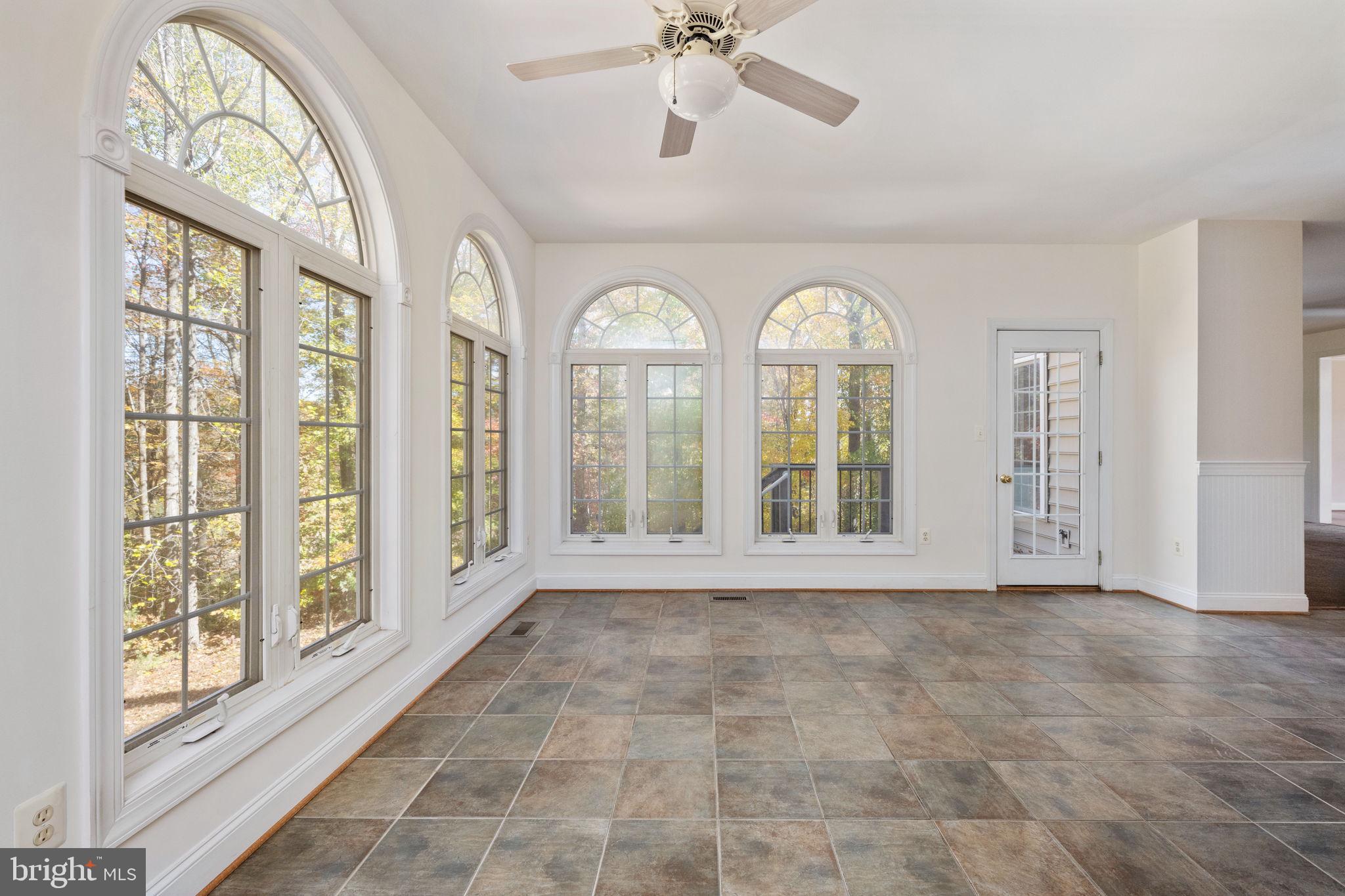 231 Kimberwick Lane Stafford, VA 22556 - Photo 31 of 78 a view of an entryway with a livingroom