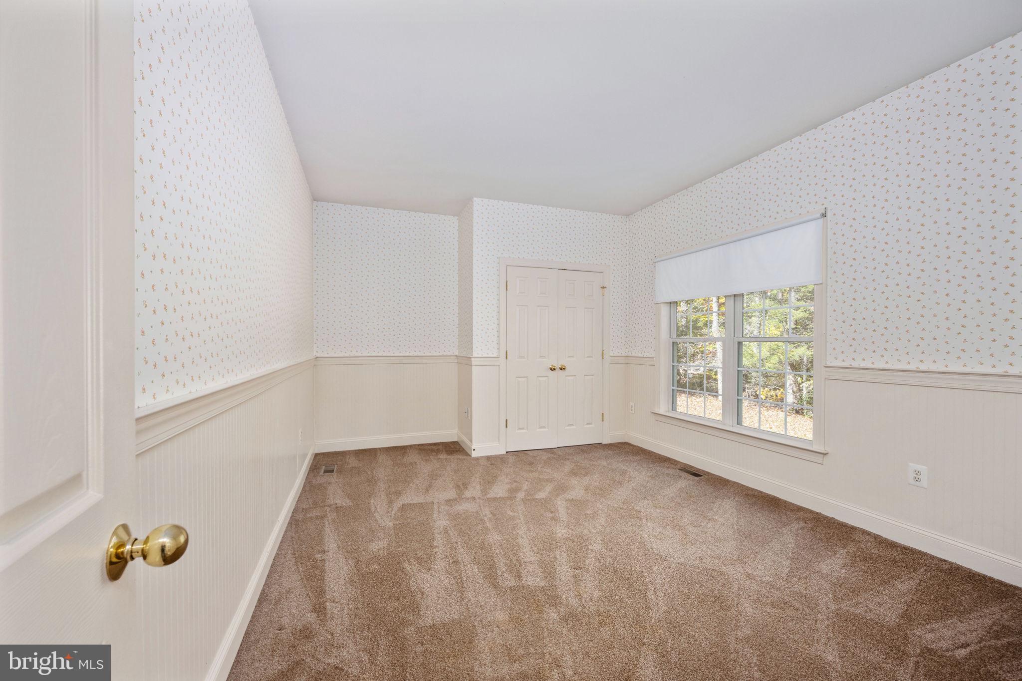 231 Kimberwick Lane Stafford, VA 22556 - Photo 37 of 78 First floor bedroom