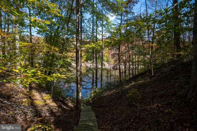 $869,900 | 231 Kimberwick Lane, Stafford, VA 22556