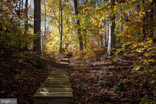 $869,900 | 231 Kimberwick Lane, Stafford, VA 22556