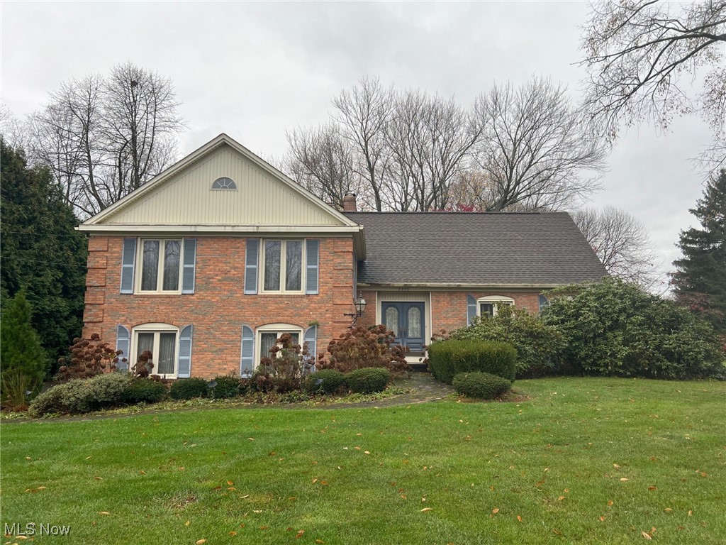 3330 Stanley Road Akron, OH 44333 - Photo 1 of 22 Double door entry