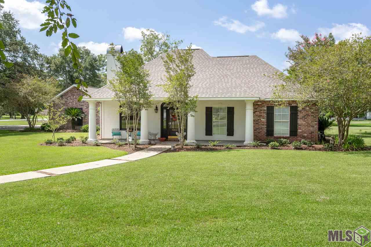 44557 Gold Place Road St. Amant, LA 70774 - Photo 3 of 43 Gallery Image 3