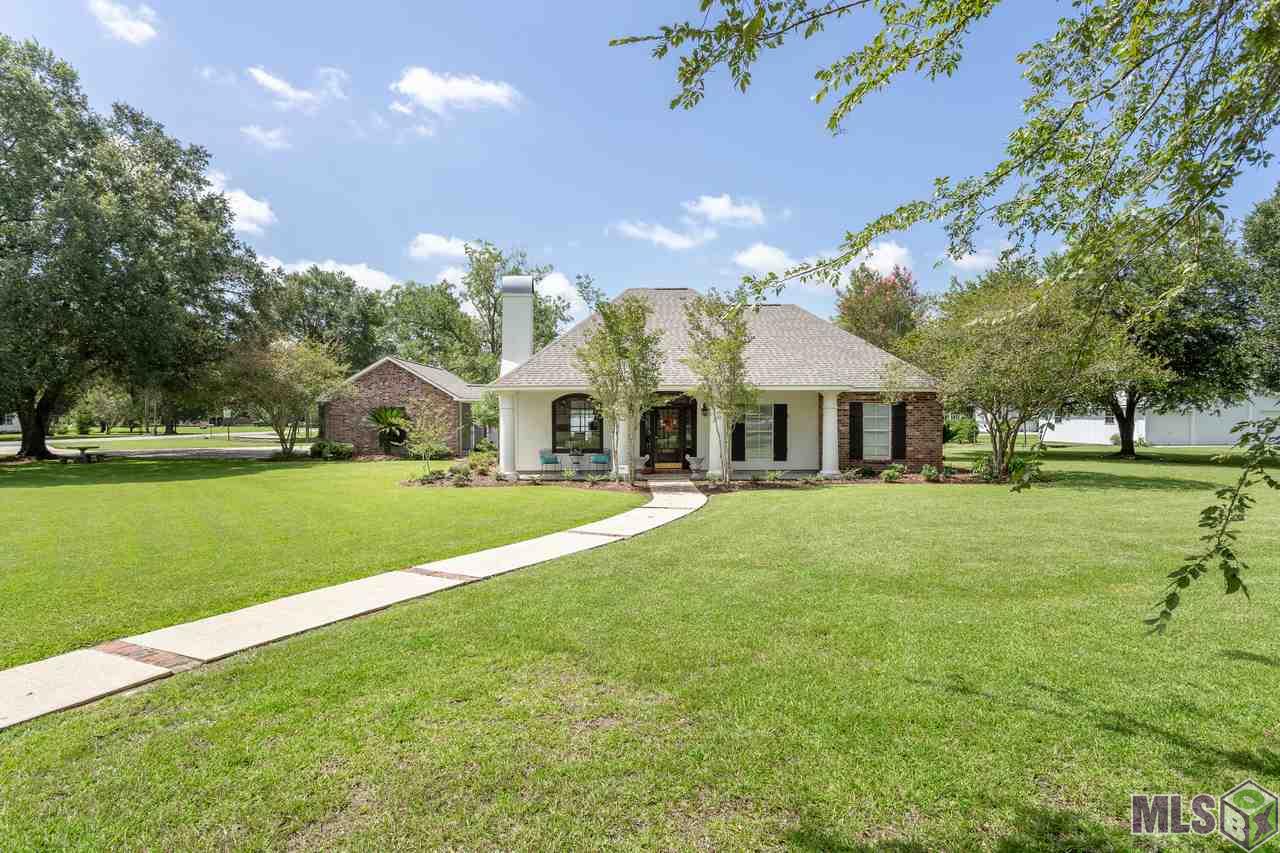 44557 Gold Place Road St. Amant, LA 70774 - Photo 4 of 43 Gallery Image 4