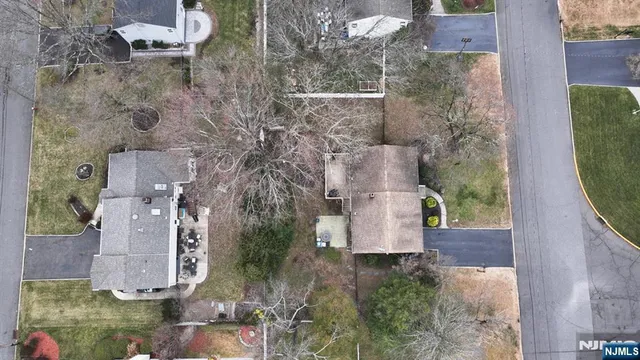 $720,000 | 243 Devon Road, Washington Township, NJ 07676