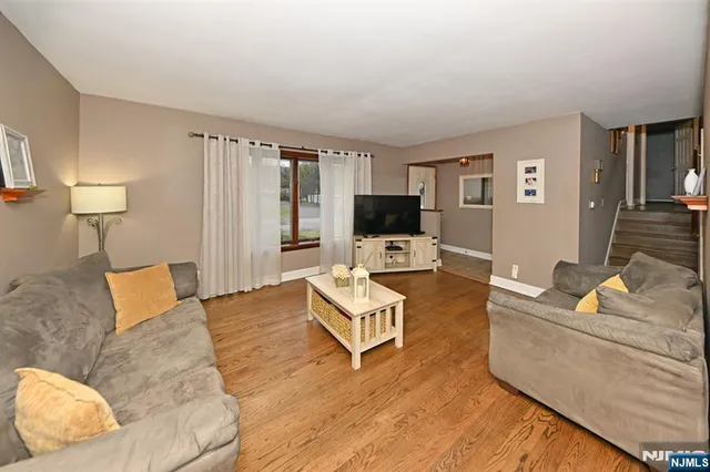 $720,000 | 243 Devon Road, Washington Township, NJ 07676