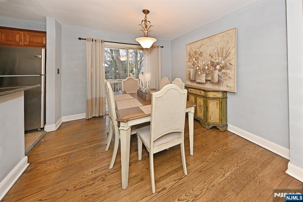 243 Devon Road Washington Township, NJ 07676 - Photo 6 of 40