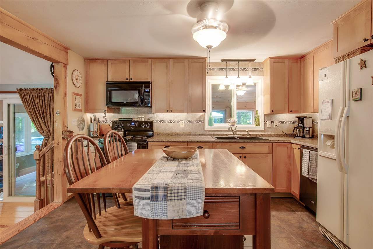 28 Gold Finch Road Goffstown, NH 03045 - Photo 20 of 33