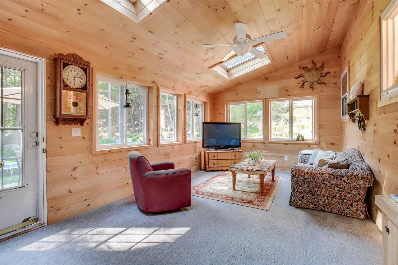 28 Gold Finch Road Goffstown, NH 03045 - Photo 22 of 33