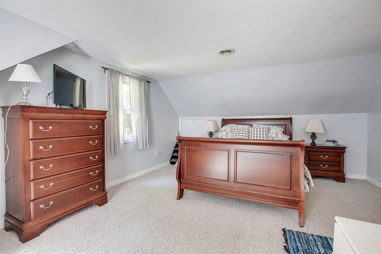 28 Gold Finch Road Goffstown, NH 03045 - Photo 31 of 33
