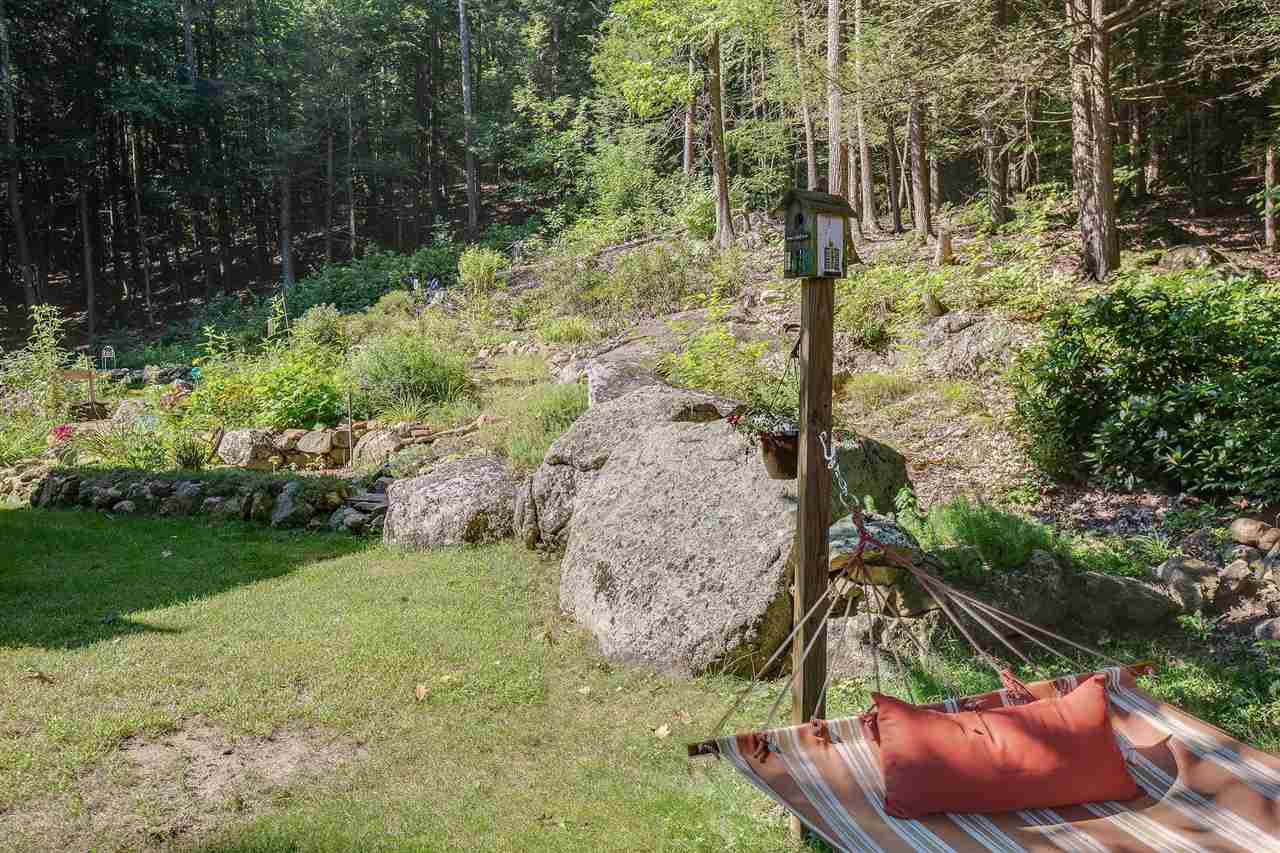 28 Gold Finch Road Goffstown, NH 03045 - Photo 8 of 33