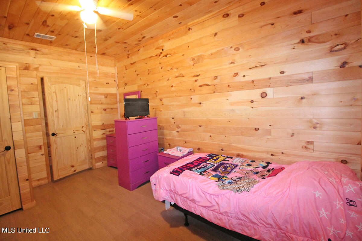 1129 Geiger Road Lucedale, MS 39452 - Photo 20 of 26 4 (2)