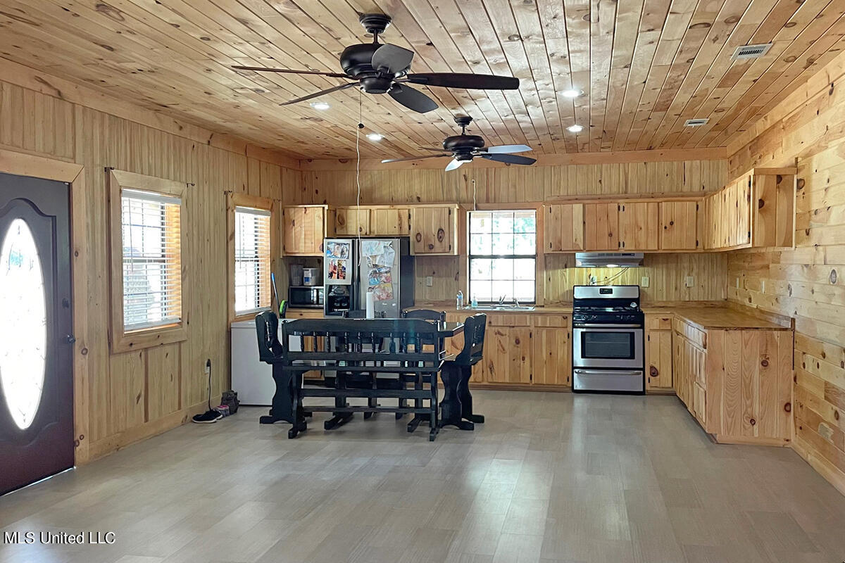 1129 Geiger Road Lucedale, MS 39452 - Photo 4 of 26 1 (4)