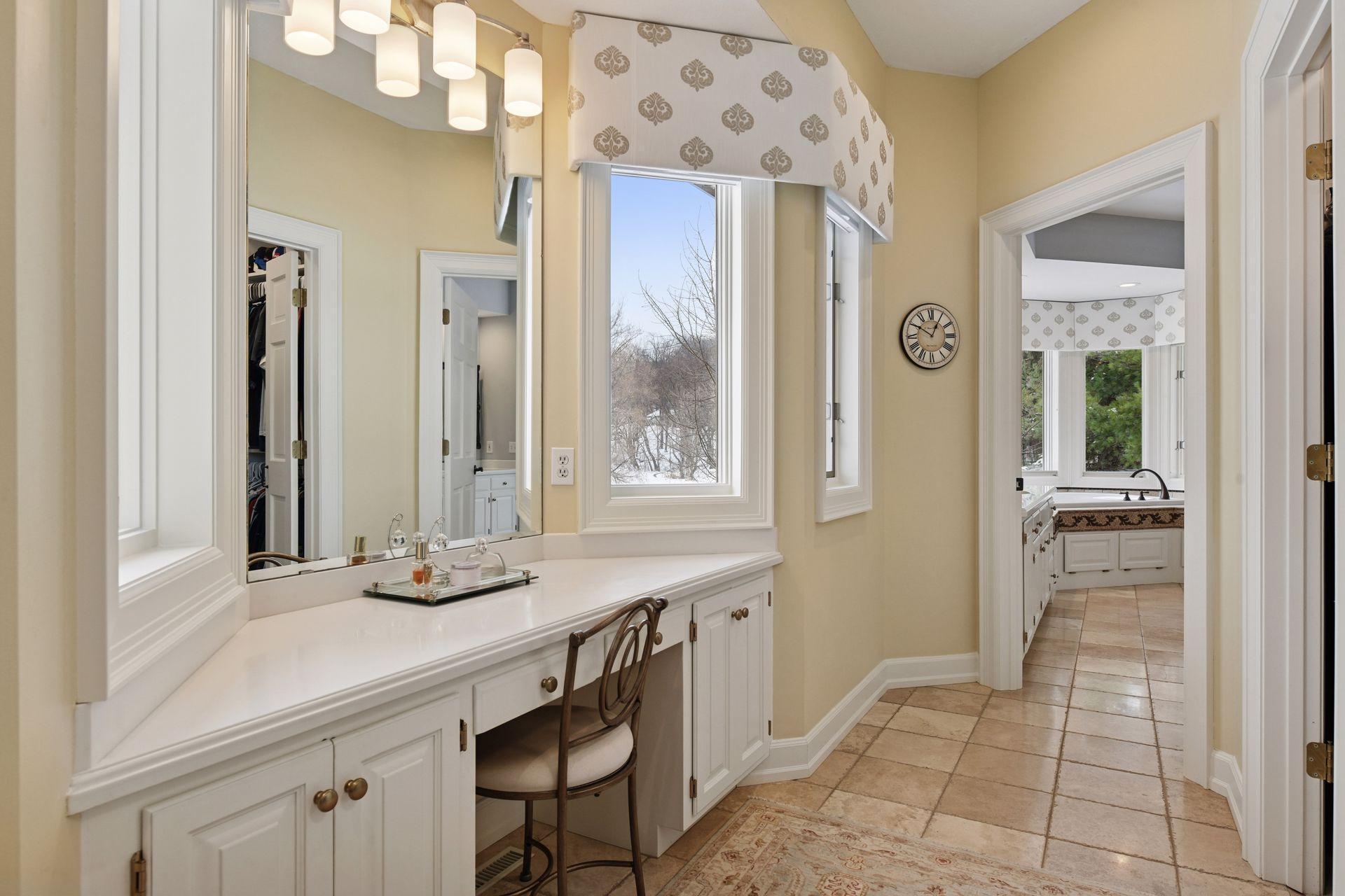 675 Navajo Road West Medina, MN 55340 - Photo 13 of 40