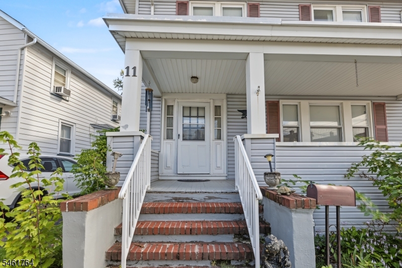 11 Elmer Street Raritan, NJ 08869 - Photo 4 of 46 Gallery Image 4