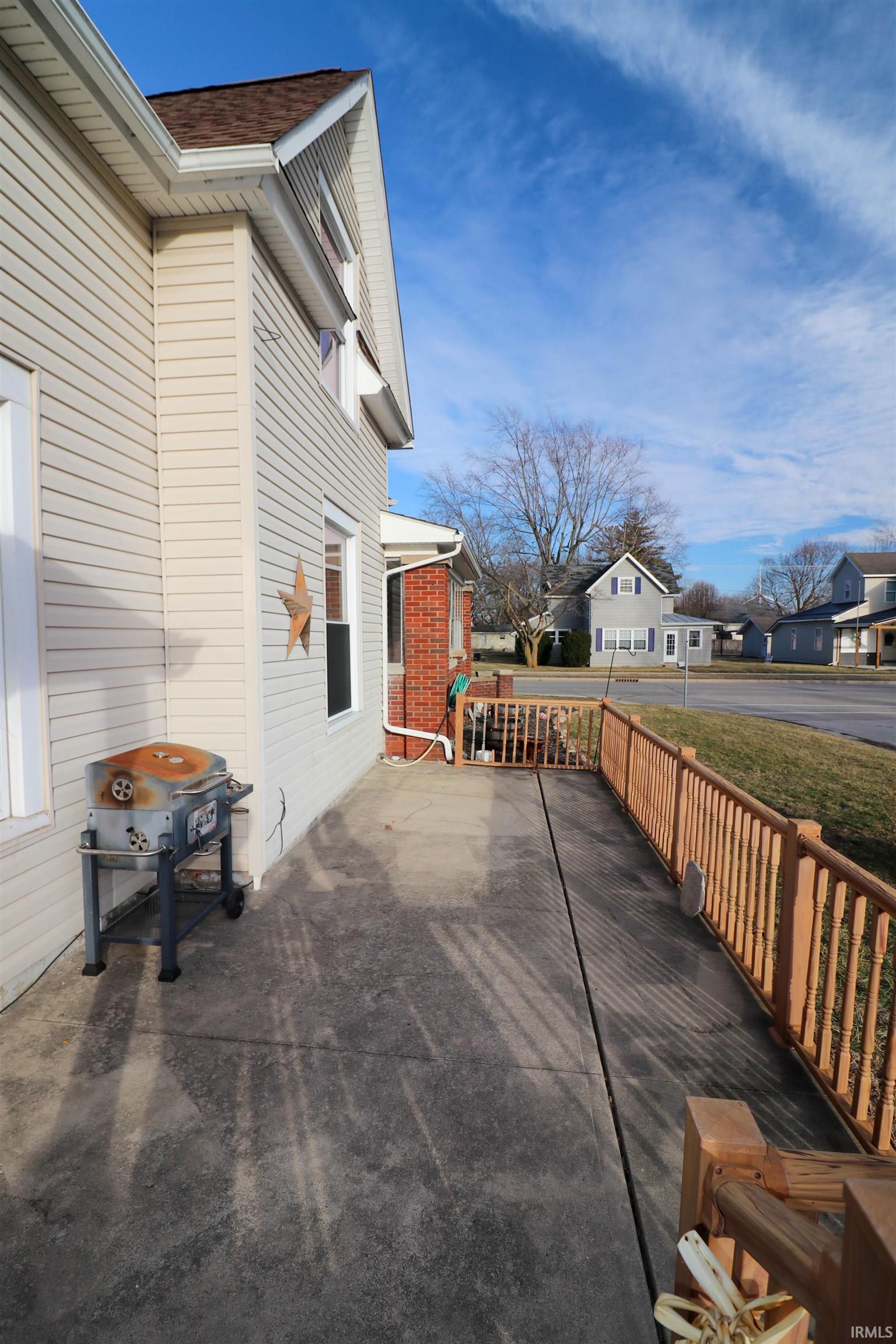 204 North Meridian Street Redkey, IN 47373 - Photo 4 of 21