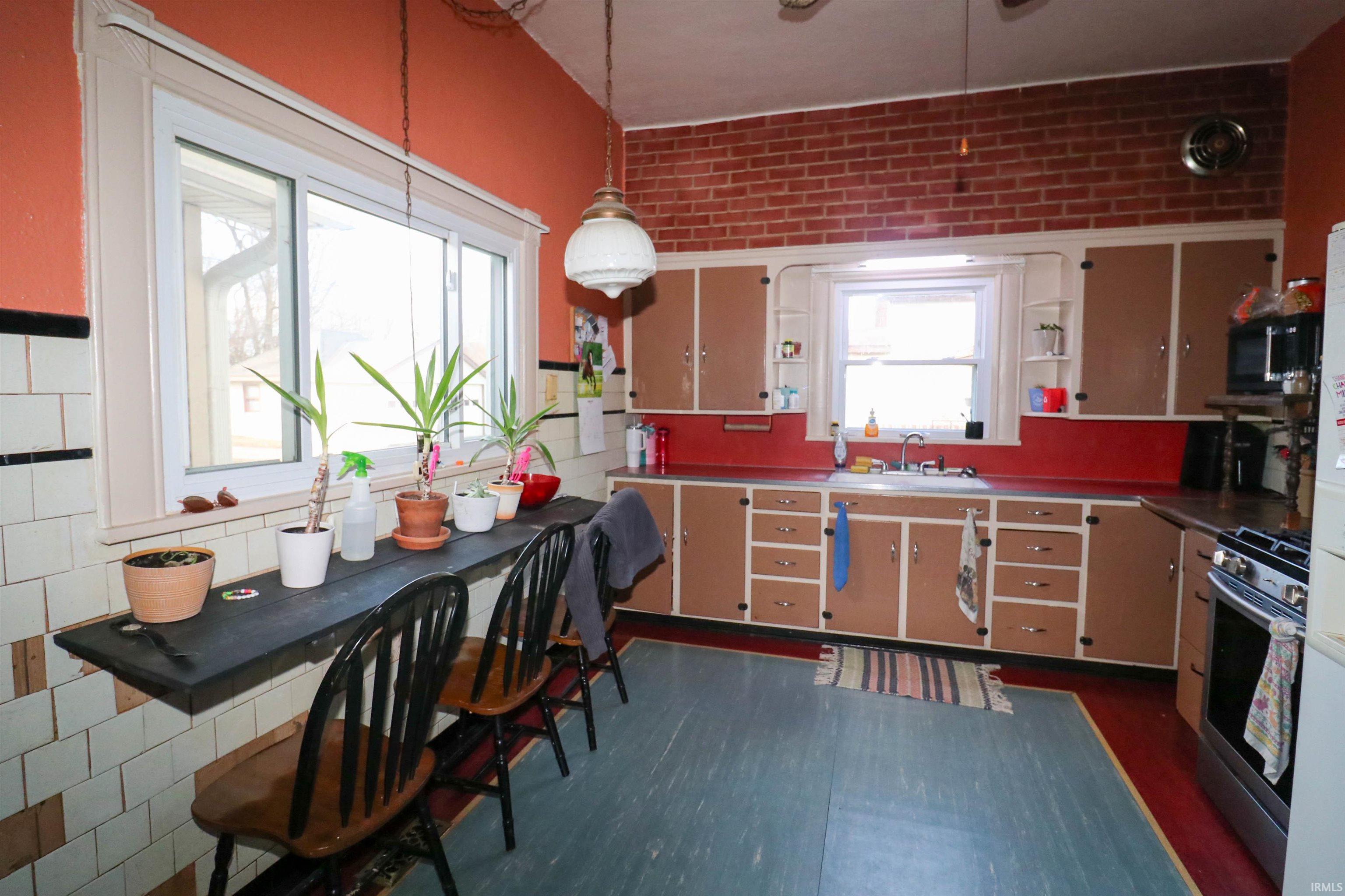 204 North Meridian Street Redkey, IN 47373 - Photo 6 of 21