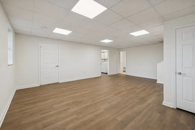 a view of a room with shelf